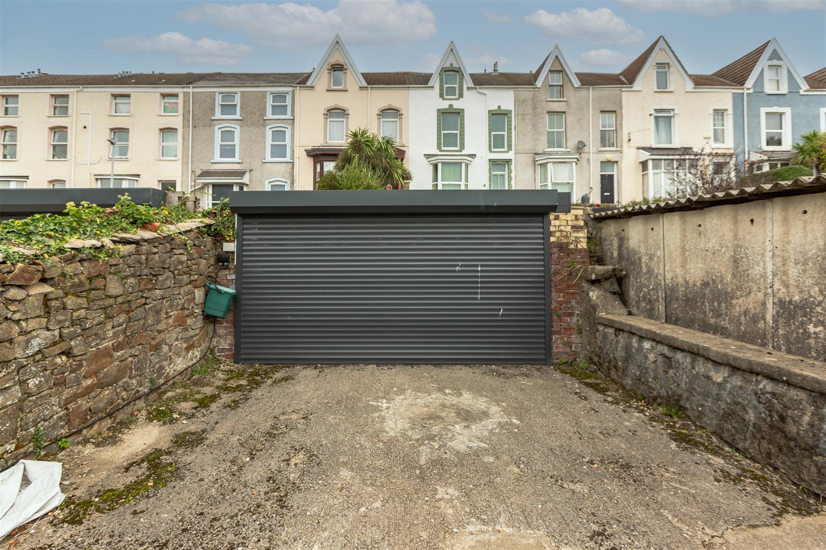 Montpelier Terrace, Mount Pleasant, Swansea, SA1 6JW